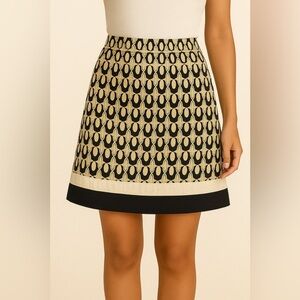 Ann Taylor Black and White Geometric Cotton Mini Skirt Size 4